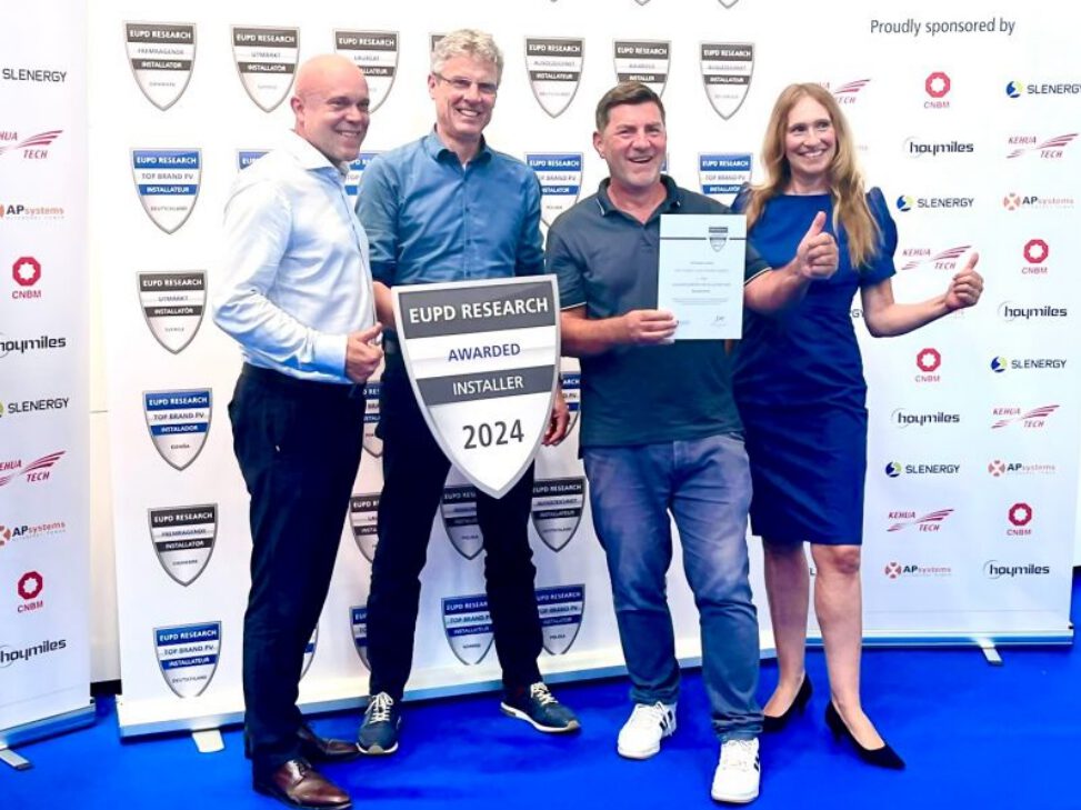 KW Projekt und Handel GmbH bei der Verleihung des EUPD Research Installer Award 2024